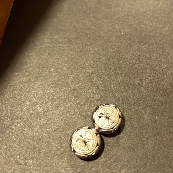 John Hardy Bamboo 925 Silver Black Sapphire Stud Earrings. Worn a couple times. - Picture 3 of 6